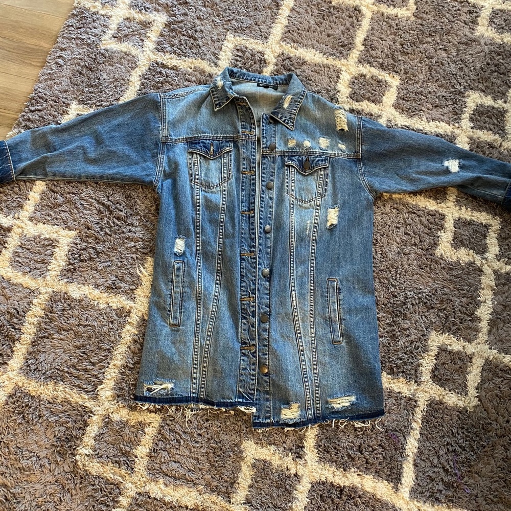 Oversized women’s jean jacket